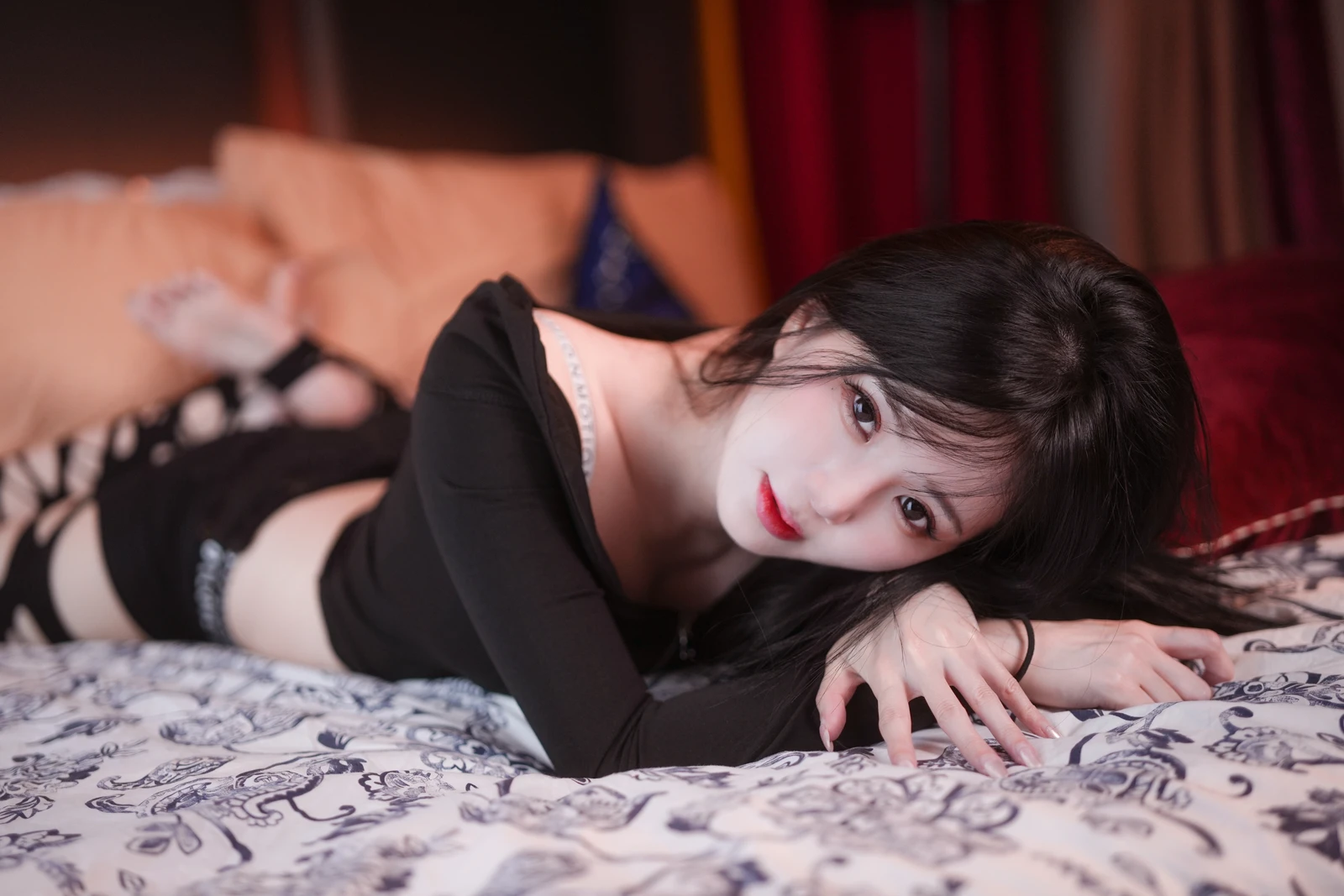 Sally-Dorasnow---RAINY-LAUNDRY-DAY-[60P-956MB]-1.webp